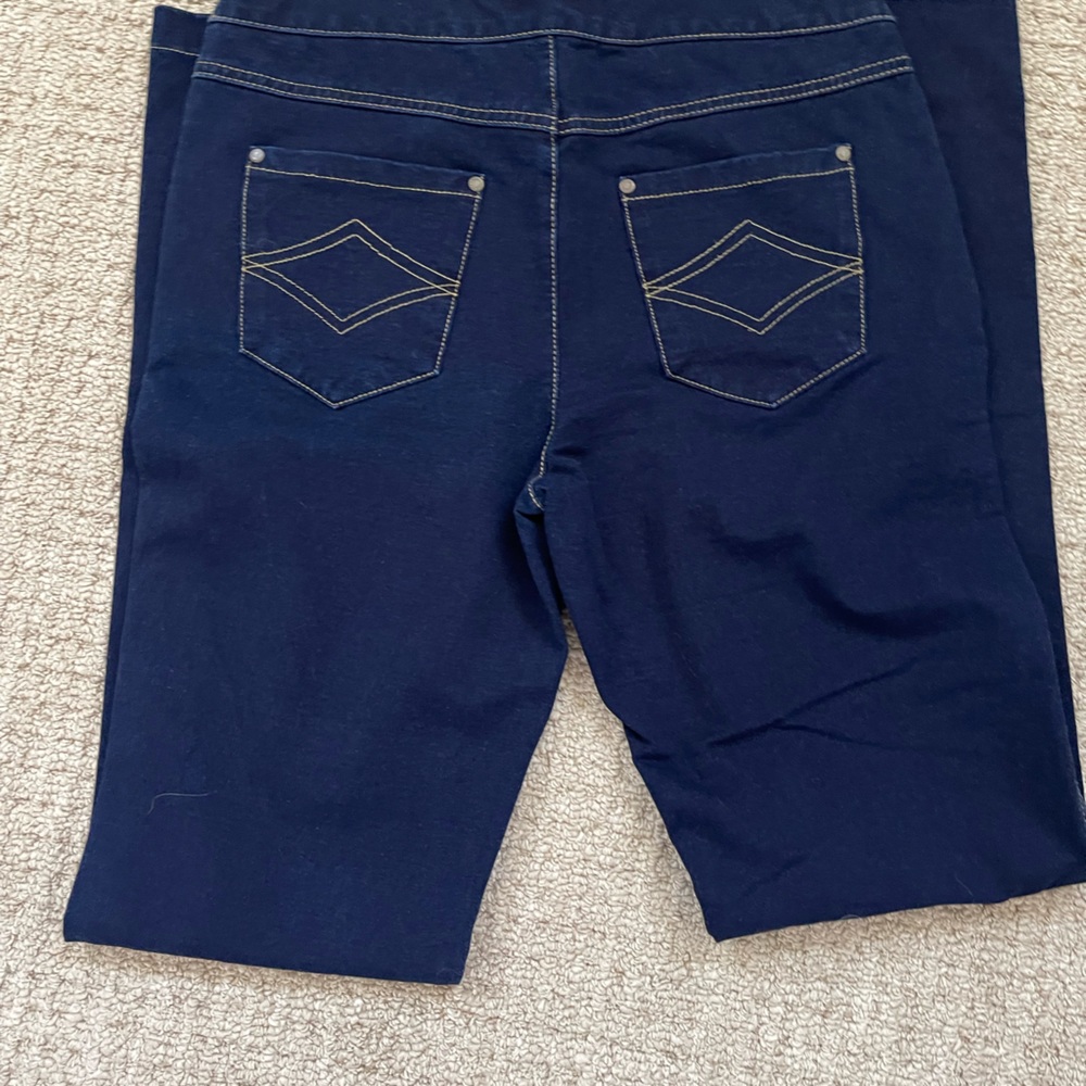 Pajama Jeans dark rinse size Medium Tall -NWOT